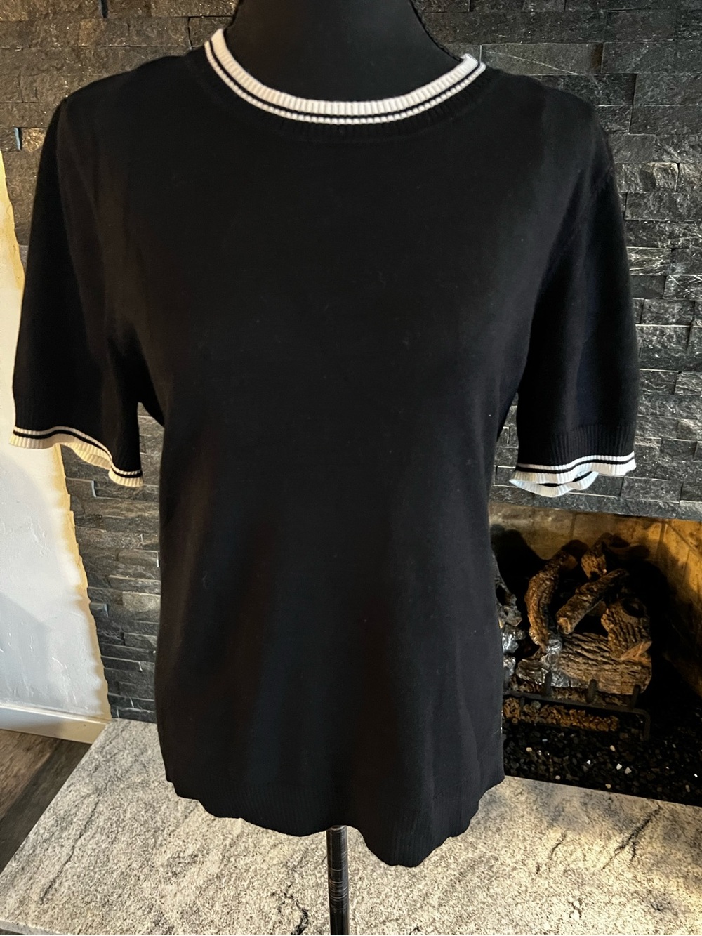 Anne Klein Black Short-Sleeve Knit Top with White Stripe Trim
